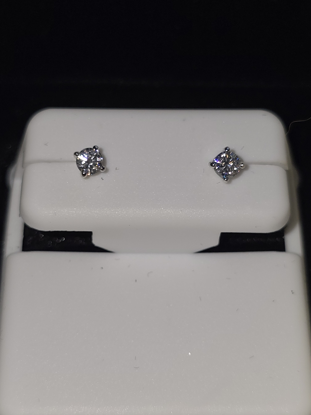 Genuine 0.25 CTW Moissanite Classic White Diamond-Cut Stud Earrings - 925 Silver